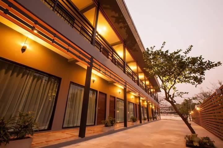 โรงแรมบ้านมะกรูด Baan Ma Grood Hotel Phayao Exterior photo